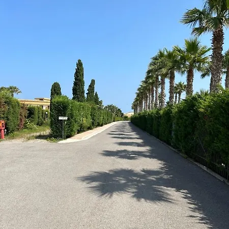 Sul Mare In Village *